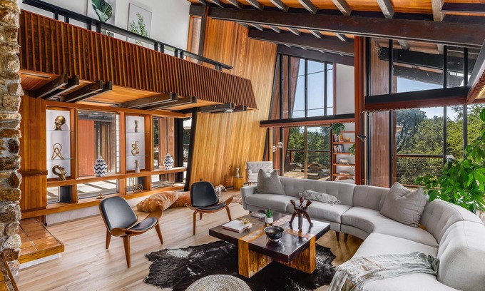 Santa Rosa Maison | Designer Mid-Century Modern Retreat