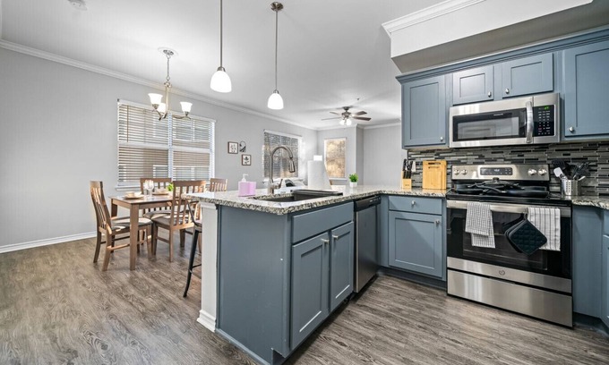 Fossil Creek Appartement | Designer Space | 2 Beds 2 Baths | Pool
