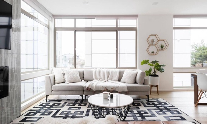 Atlantic Maison | Designer Urban Retreat w/ Rooftop Deck & Fireplace