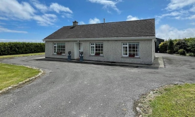 Stradbally Maison | Detached bungalow 1 min from beach, Stradbally, Co Waterford