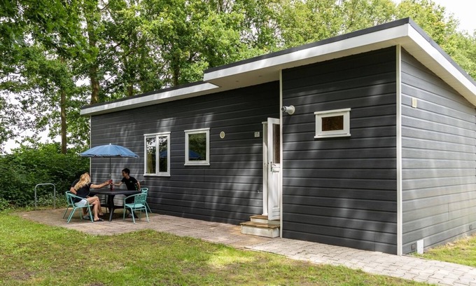 Schoonloo Maison | Detached chalet for 4 people, WiFi available