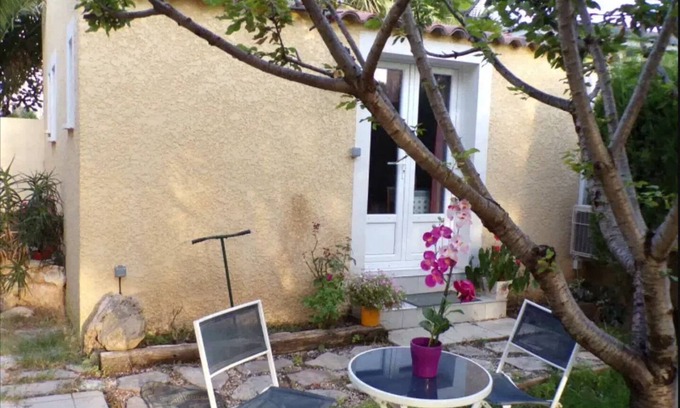 Balaruc-les-Bains Maison | MAISONNETTE indépendante ideale pour curistes proche de l'Etang de Thau