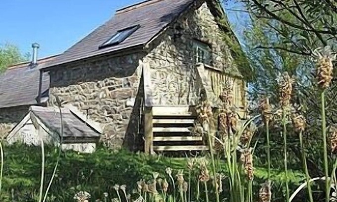 Pontfaen Cottage | Isolé Cottage traditionnels gallois situé dans Pembrokeshire national Par