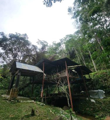 Kampung Ulu Dong Autre | Devalley Basecamp