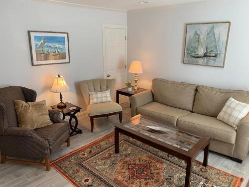 Wayne Appartement | Devon - Horse Show, History, Walk To Shops, Caf's