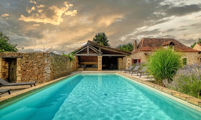 Cendrieux Villa | Dezie Manor Cottage and Gardens near Sarlat la Caneda