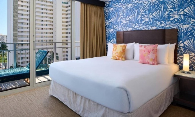Diamond Head - Kapahulu - St. Louis Hôtel | Diamond Head View Junior Suite | Kaimana Beach Hotel | Steps to the Beach