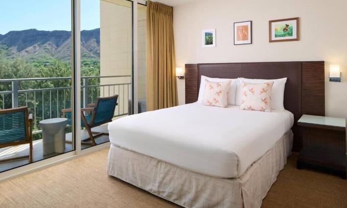 Diamond Head - Kapahulu - St. Louis Hôtel | Diamond Head View King | Kaimana Beach Hotel | Scenic Room with a View