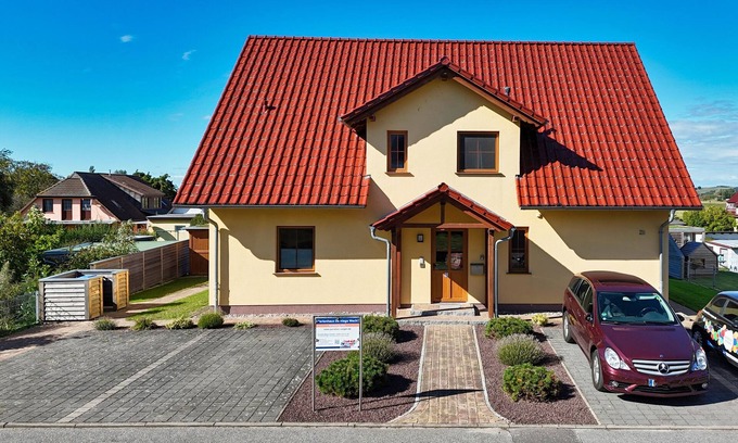 Thiessow Appartement | Die Ferienwohnung 04 im Ferienhaus De Niege Wech