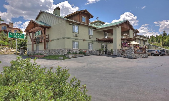 Dillon Hôtel | Dillon Inn