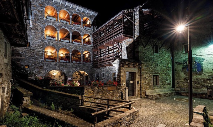 Borgomezzavalle Maison | Dimora Storica Casa Vanni