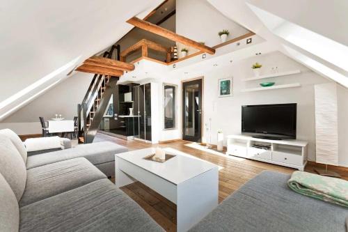 Bergen City Centre Appartement | DINBNB Apartments l 200m to Bryggen l Luxury 2 BR l 2min to Floibanen