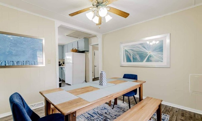 West Columbia Maison | Dine Outside! Patio & Grill - Adorable on Taylor