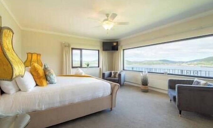 Ventry Maison | Dingle Bay Nest Burnham