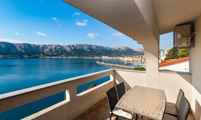 Baska Appartement | Directement au bord de la mer Adriatique cristalline