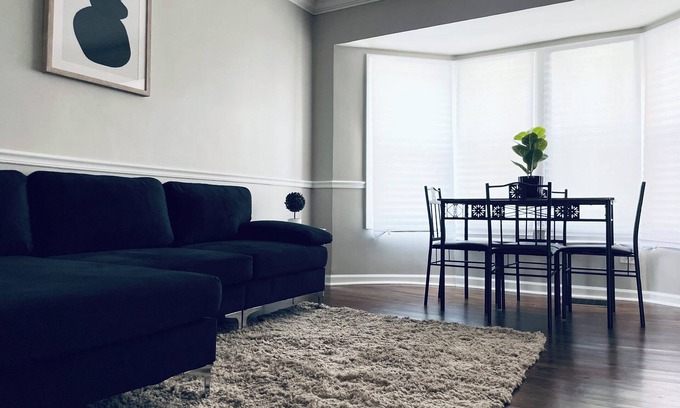 Washington Heights Maison | Discover Comfort in the Chicago