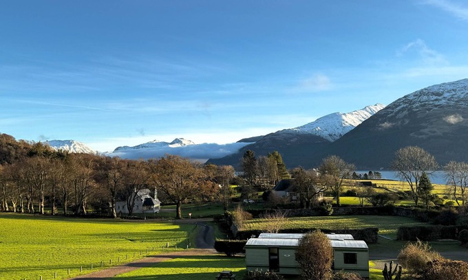 Onich Maison | Discover Your Perfect Highland Retreat in our Static Caravan near Glencoe.