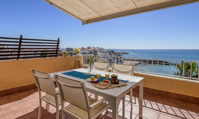 El Roc de Sant Gaieta Appartement | Disfruta de vistas impresionantes en primera línea