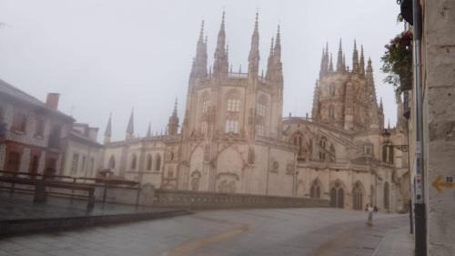 Burgos Appartement | Disfruta junto la catedral con aparcamiento