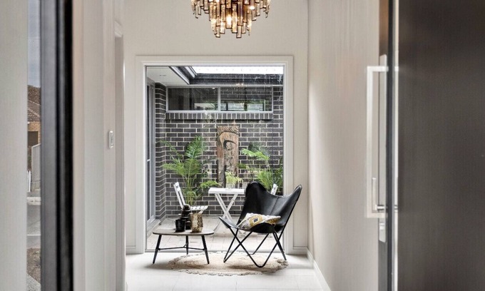 Daw Park Maison | Divine on Dudley - Modern Home in Excellent Location