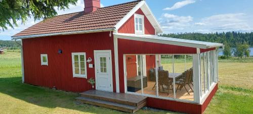 Jattendal Maison | Djurstagården Ängslyckan