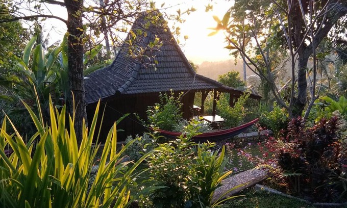 Sukasada Lit Et Petit-Déjeuner | D’Kailash Retreat