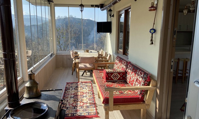 Ardesen Maison | Doğayla başbaşa sakin kır evi
