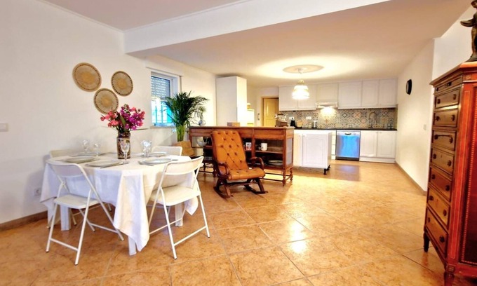 Faro Maison | Do you dream of waking up to the soothing sound of the waves,?