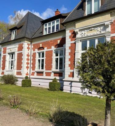Stenstrup Maison | Dobbeltværelse i smuk palævilla