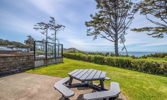 Agate Beach Location De VR | Available with 50AMP, 30AMP, Water / Sewer hook up's, WiFi