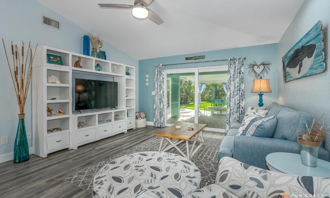 New Smyrna Beach Maison | Dog Friendly Home wPrivate Fenced Yard, Garage & Fire Pit STEPS to the Beach!