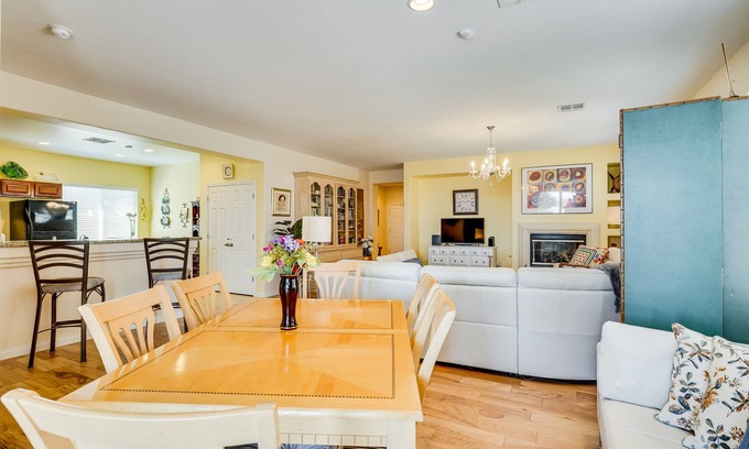 Silverstone Ranch Maison | Dog-Friendly Las Vegas Rental Home w/ Private Yard