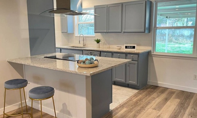Mesquite Maison | Dogwood · Beautiful Renovated Open Space Full House