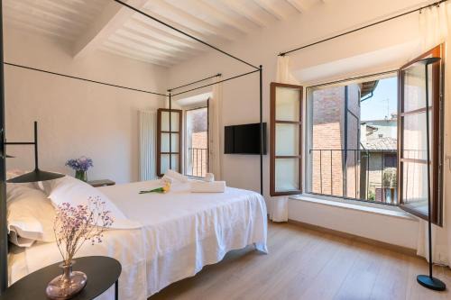 Pienza Maison | Dolce Pienza I Modern Home in the Historic Center
