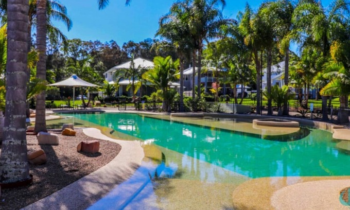 Cams Wharf Appartement | 511 Dollarbird Townhouse - Raffertys Resort