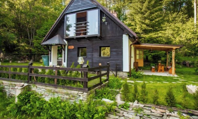 Vyssi Brod Maison | Dolní Jílovice by Interhome