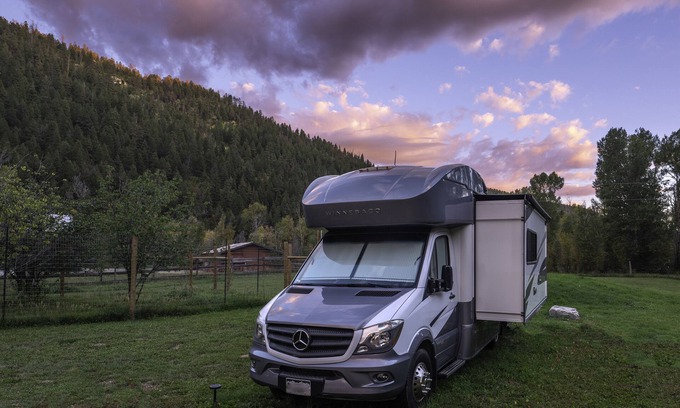 Dolores Maison | Dolores River Valley Luxury RV, Scenic Serenity