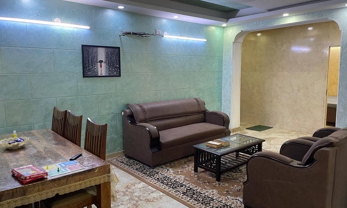 Okhla Appartement | Dolphin House 4BHK Serviced Apartment Shaheen Bagh