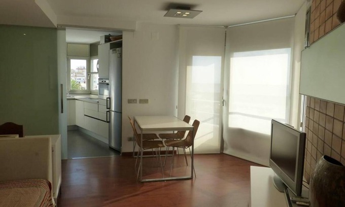 Costa Dorada Appartement | Dolphin - Sea front apartment - 4 pax