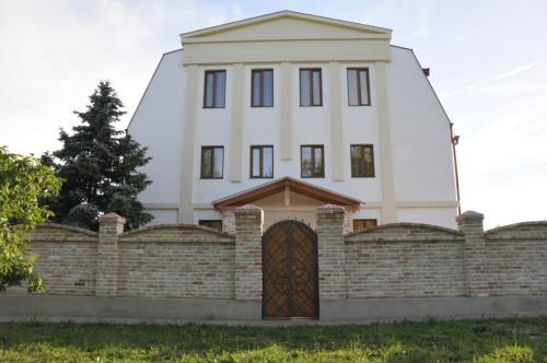 Serhiivka Hôtel | Dom Fedorovyh