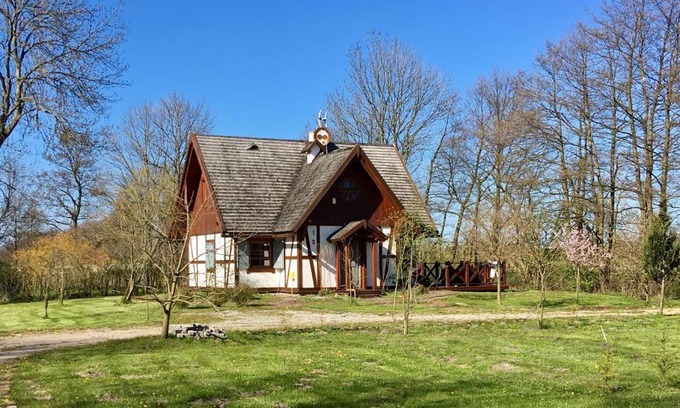 Karwia Maison | Dom Majówka i Apartamenty Bartoszówka i Michałówka