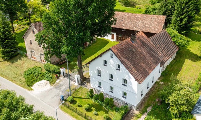 Konradow Maison | Dom Pod Dębem Agroturystyka