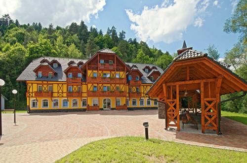 Cerveny Klastor Hôtel | Dom zdravia - KÚPELE PIENINY