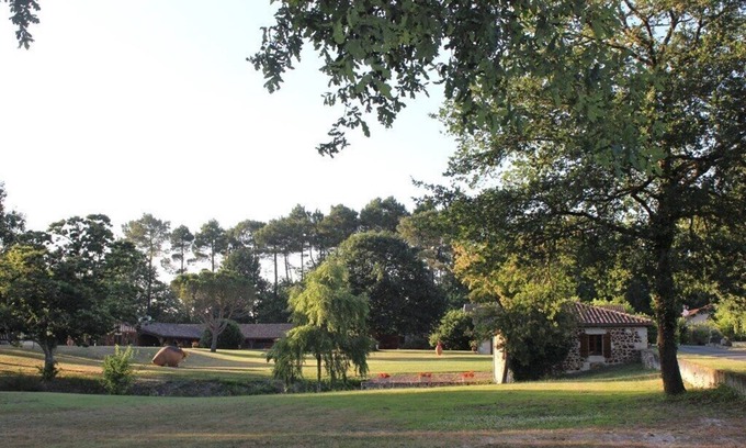 Marions Maison | Domaine 24 personnes, piscine chauffée, SPA et sauna.