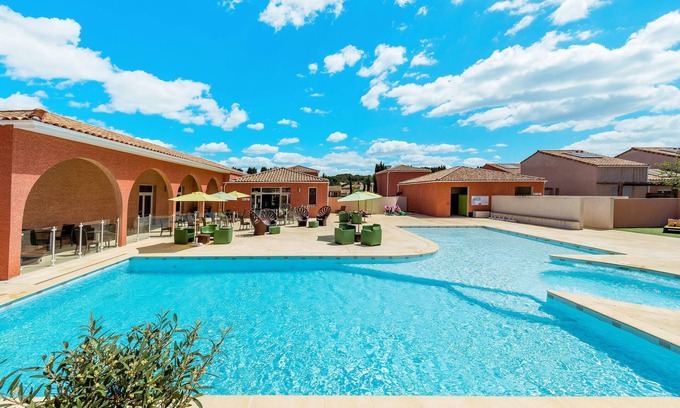 Saint-Christol Maison | Domaine de Bacchus-2 pièces 4 pers. by Interhome