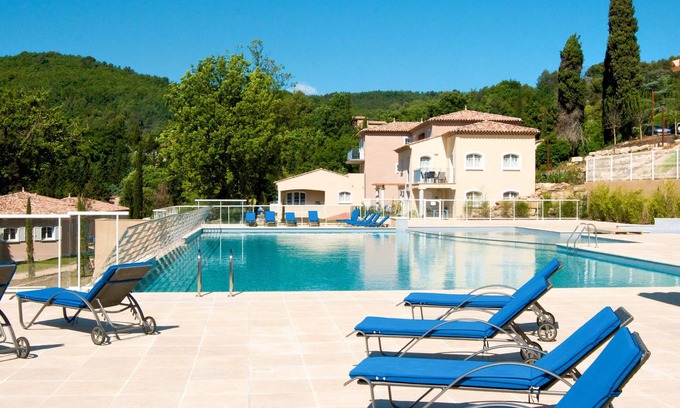 Callian Appartement | Domaine de Camiole by Interhome
