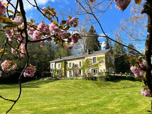 Nantheuil Lit Et Petit-Déjeuner | Domaine de La Brugere