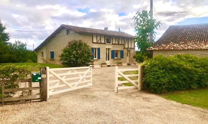 Saint-Colomb-de-Lauzun Maison | Domaine de la Dourdène