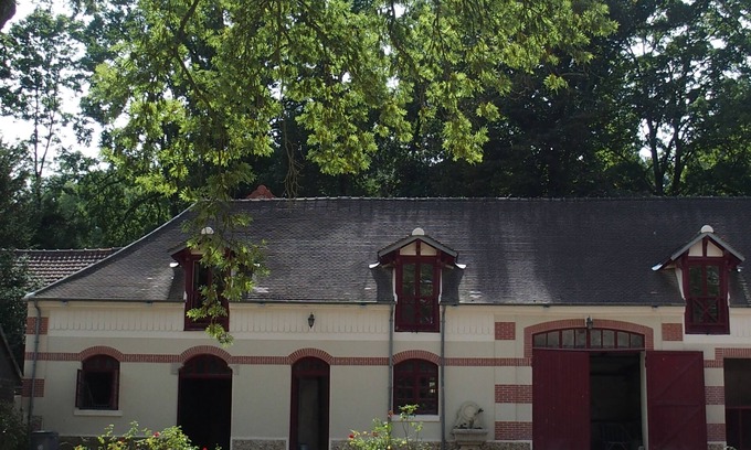 Chateaufort Cottage | loft de l ecurie du Domaine de la Geneste