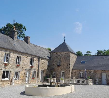Benoitville Maison | Domaine de la Tour carrée - 3 Chambres